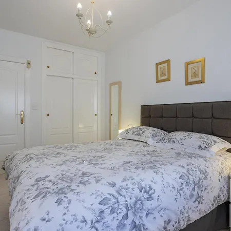Two Bedroom Apartament In La Florida Apartment Alicante